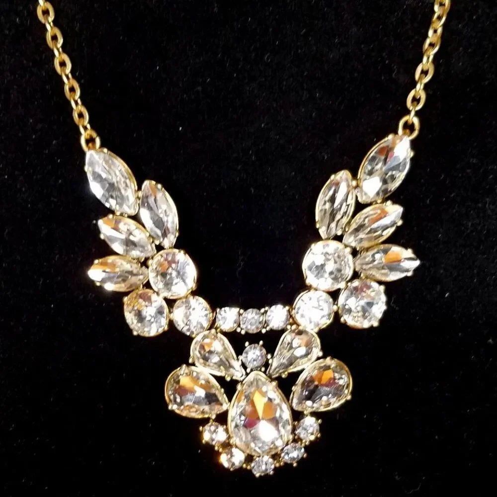 J Crew Gorgeous Statement Clear Rhinestone Necklace